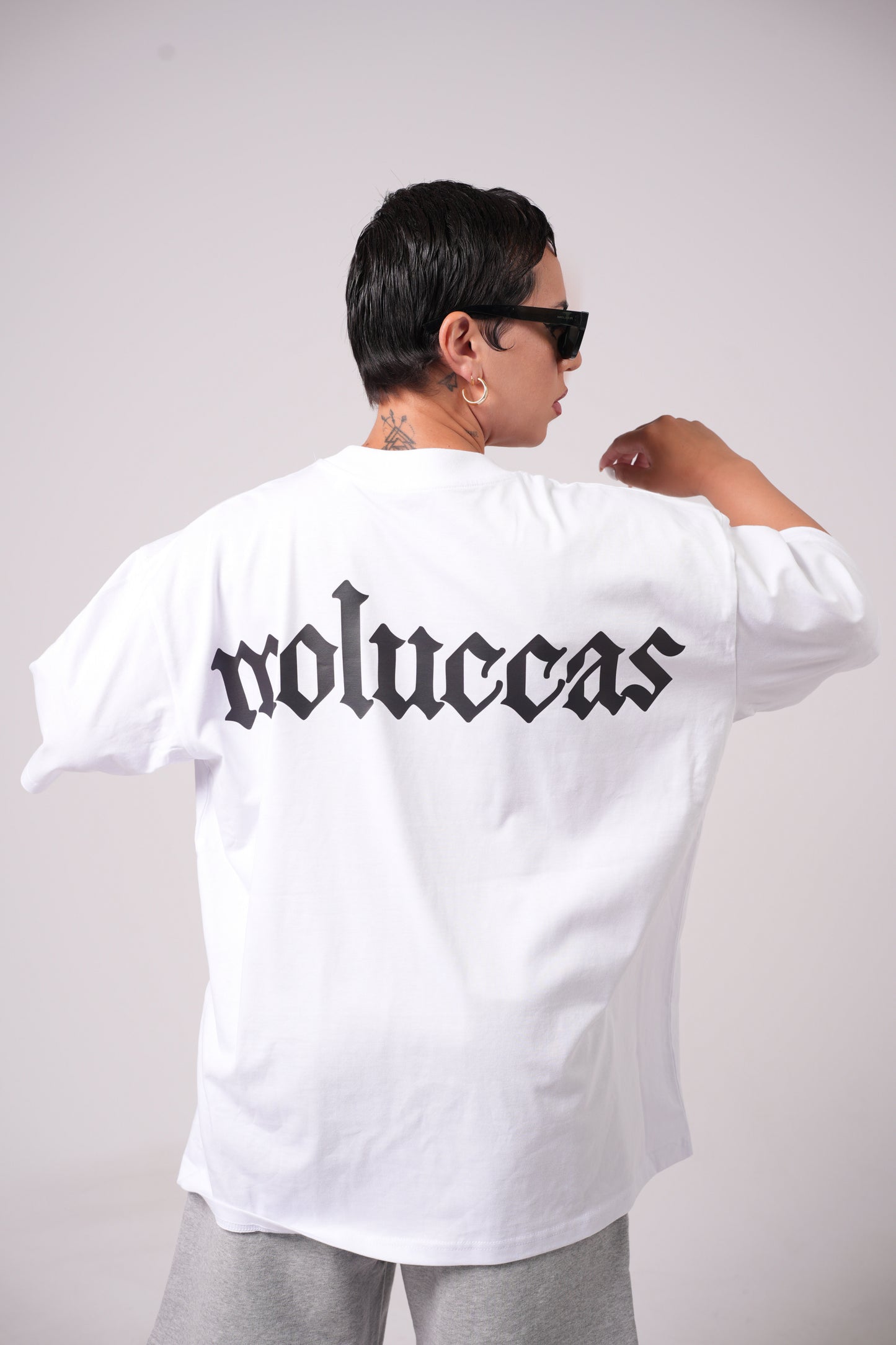 Moluccas (oversized).